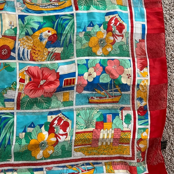 NWOT Gorgeous Italian red silk scarf - Picture 6 of 11